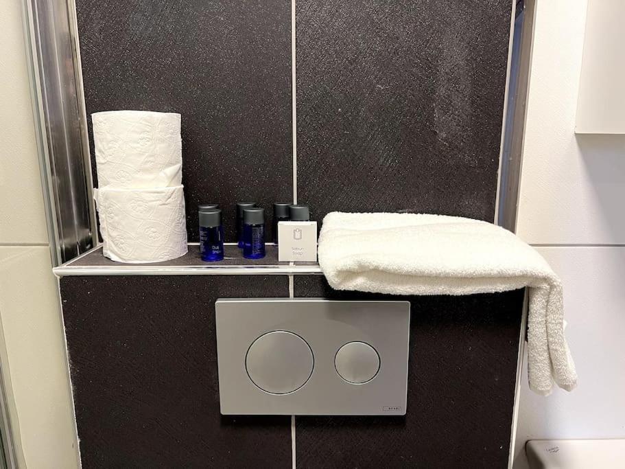 Erasta Avm Yani Konforlu 2+1 '5' Daire Antalya